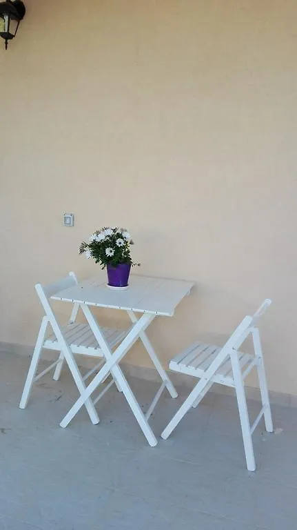 La Casa Delle Farfalle Bed and Breakfast Syracuse 0*,
